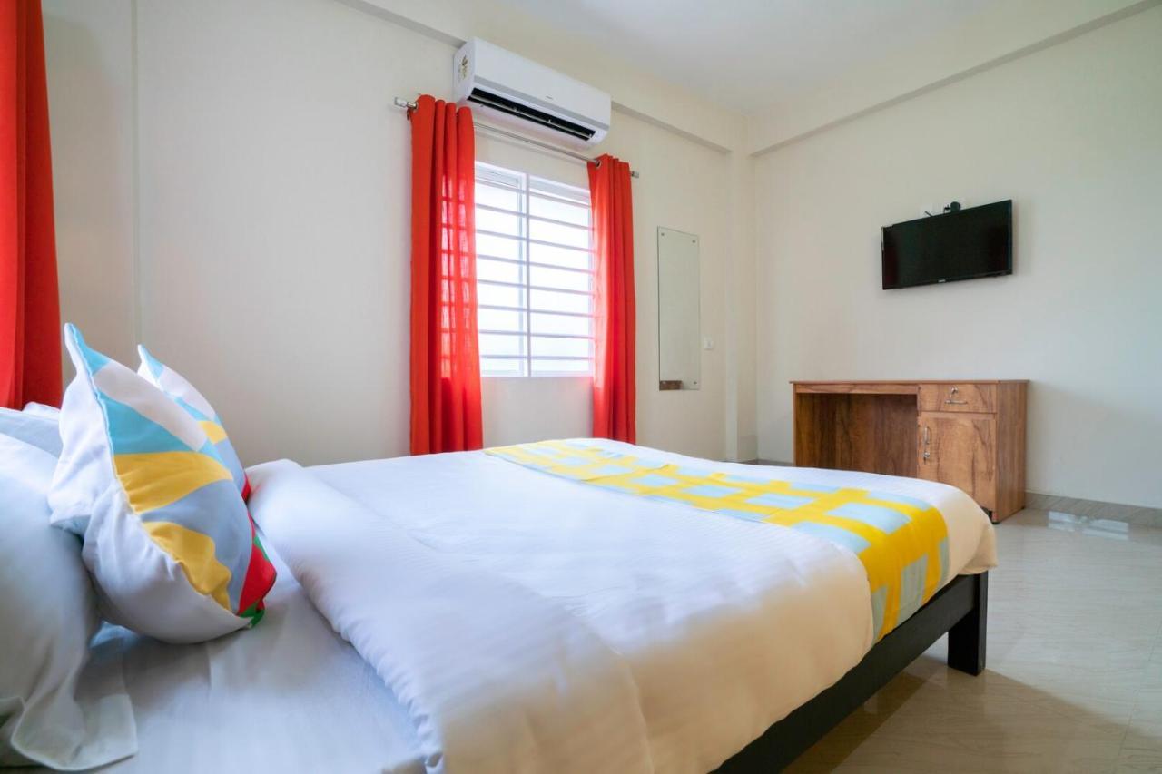 Hotel Dreamz Airport Residency Cochin Nedumbassery Exterior foto
