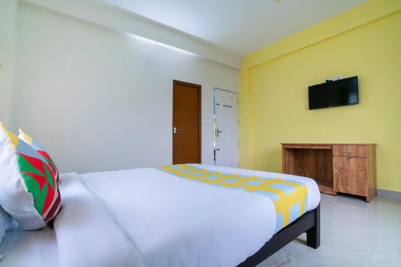 Hotel Dreamz Airport Residency Cochin Nedumbassery Exterior foto